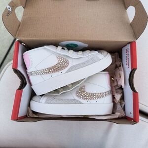 Girls Toddler Nike Blazer Mid 77 Sneakers Shoes Customized With Crystals Size 7
